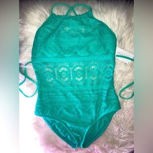 NWT Kenneth Cole Reaction One Piece Swimwear